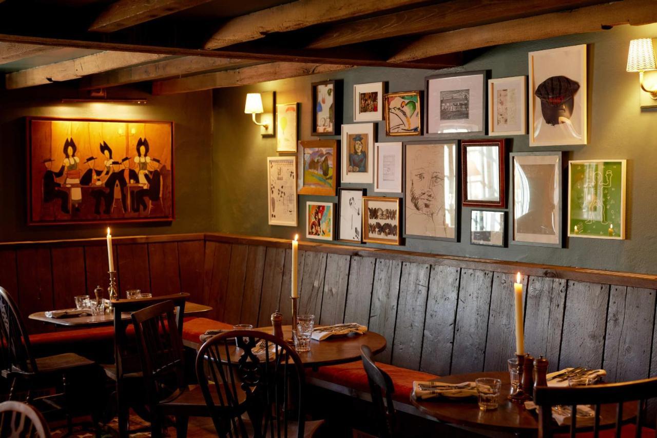 The Queen'S Head Broad Chalke Exterior foto
